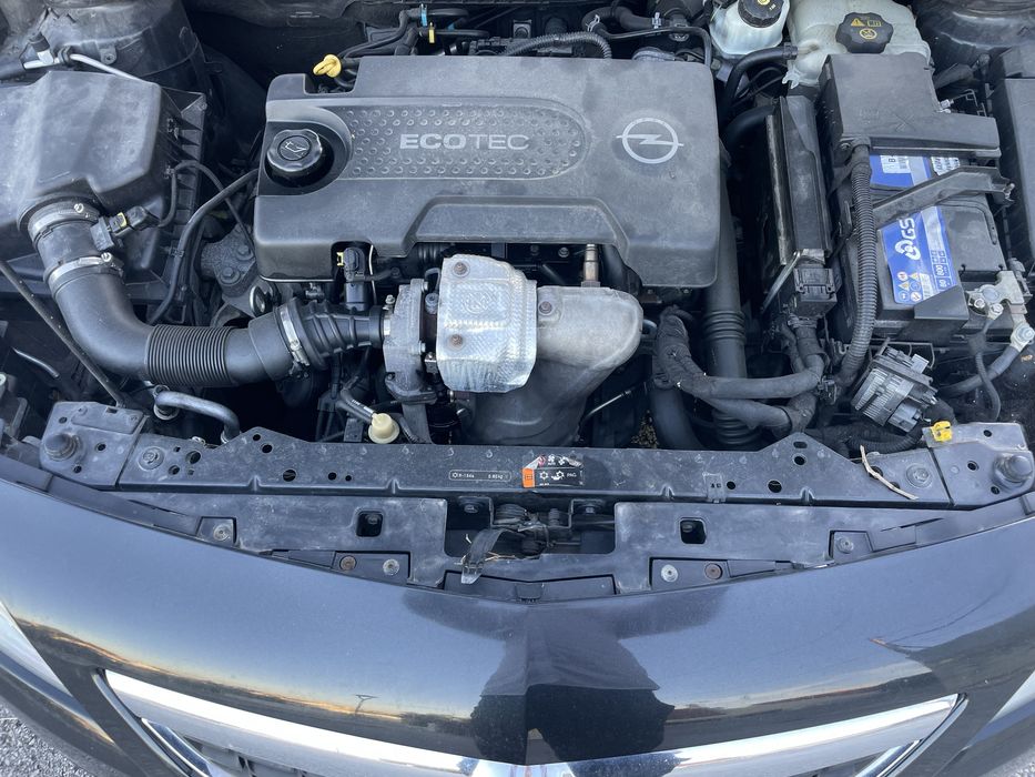 Opel Astra 1.3 CDTi Sports Tourer 2012