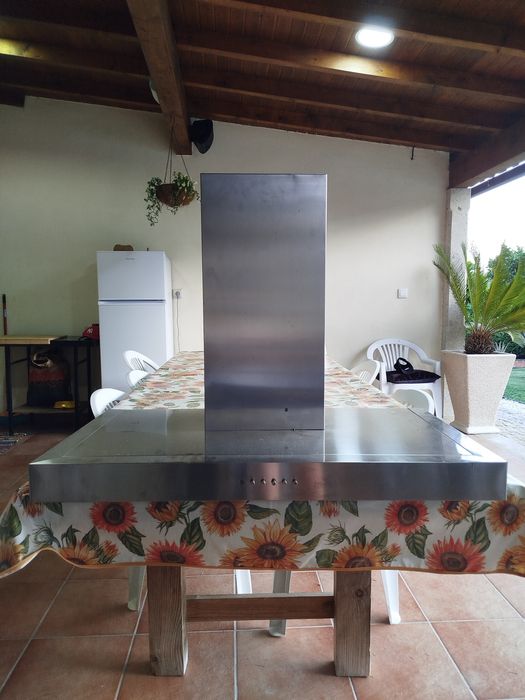 Exaustor Chaminé em Inox – Como Novo