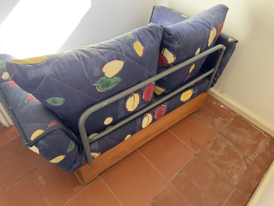 Sofá Cama 180cm Individual com Arrumação