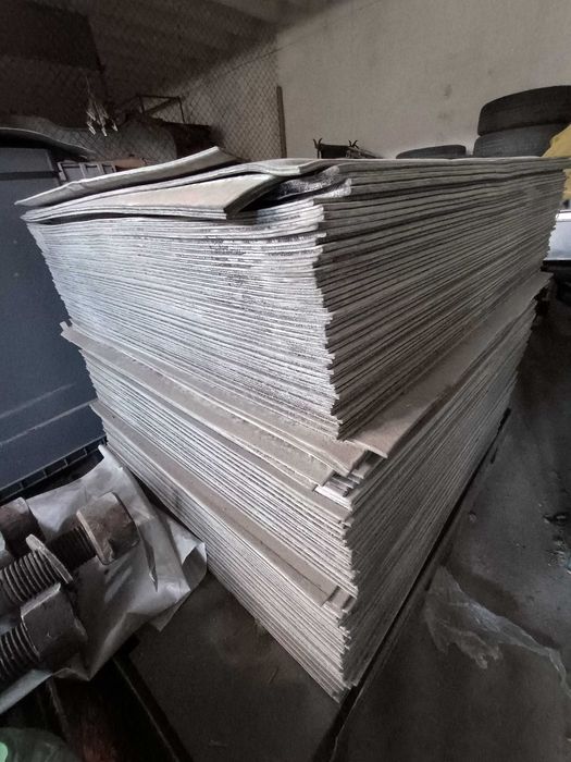 Płyty gumowe pod basen ogrodowy, pod palety na drewno