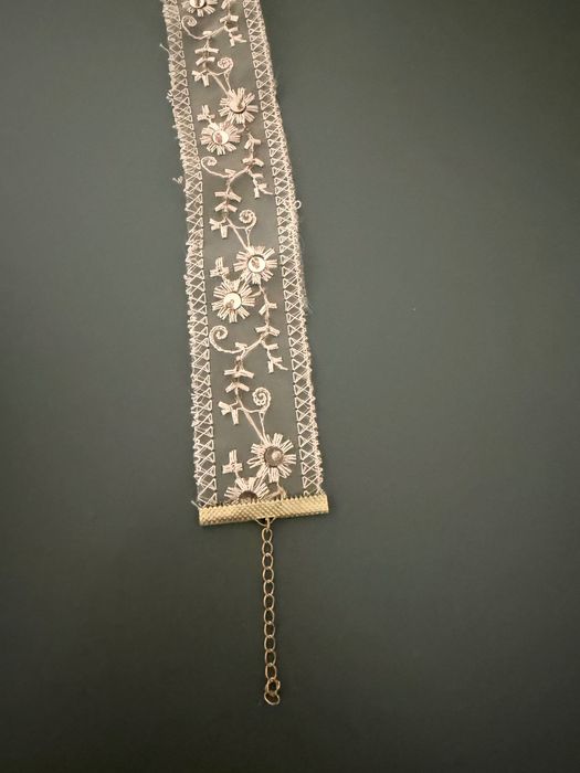 Choker różowy kwiatki