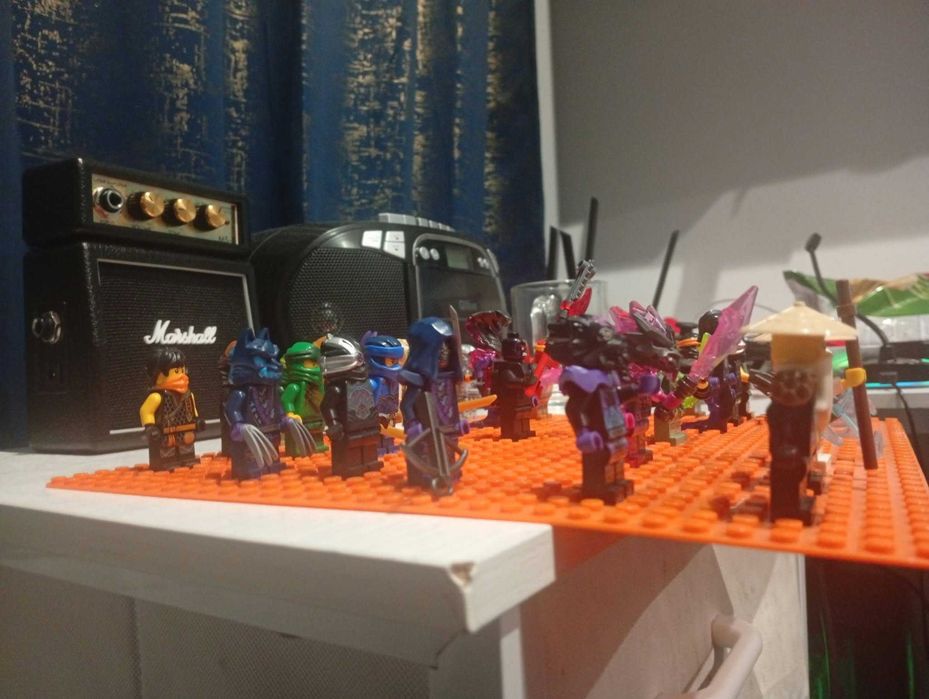 Kolekcja figurek lego ninjago
