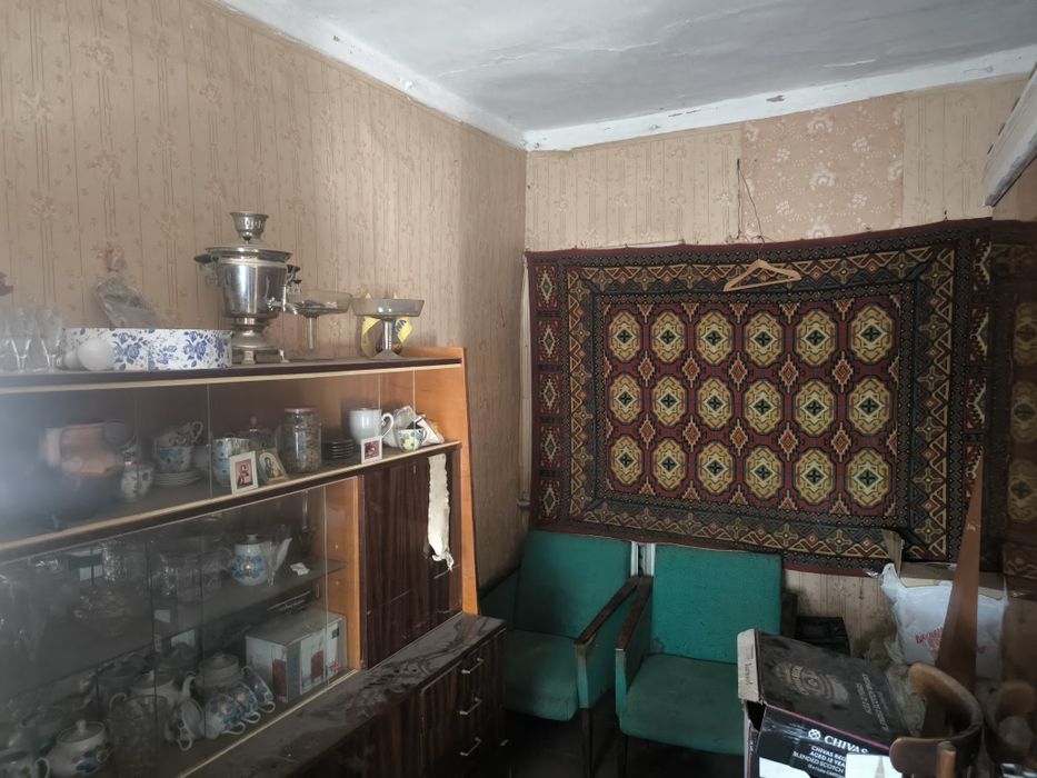 Продам будинок з ділянкою Бровари