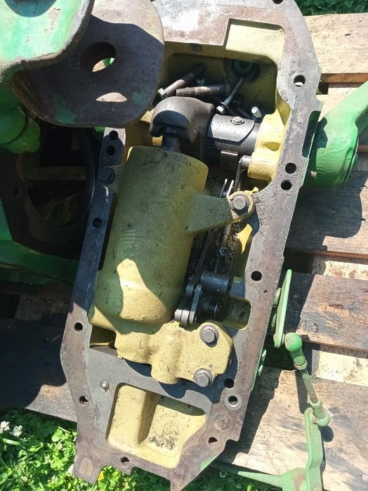 John Deere 2040 4x4 skrzynia biegów przekładnia most