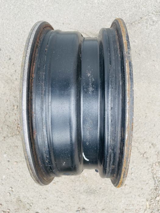 Один диск R14 5.5Jx14 4x100 ET45
