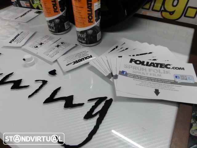 Kit de Tinta plástica removivel Foliatec em spray 2 x 400ml Preto Mate ou preto brilhante temos 30 cores em stock