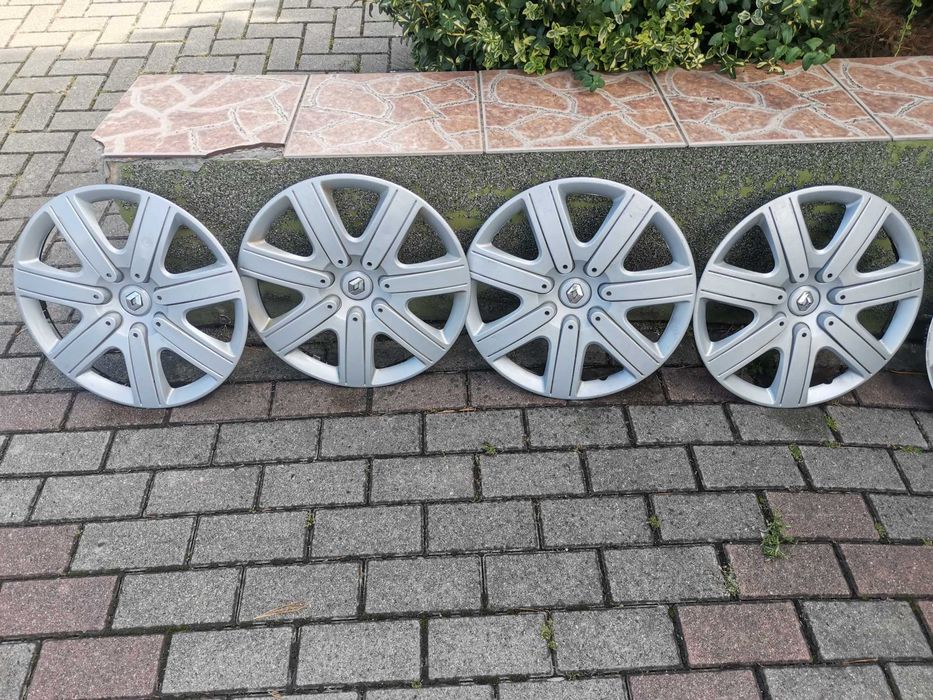 Kołpaki oryginalne Renault 16"