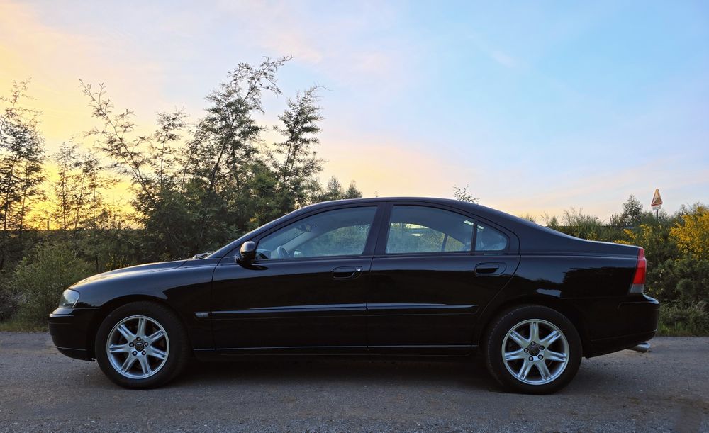 Volvo S60 2.0T 180cv Nacional