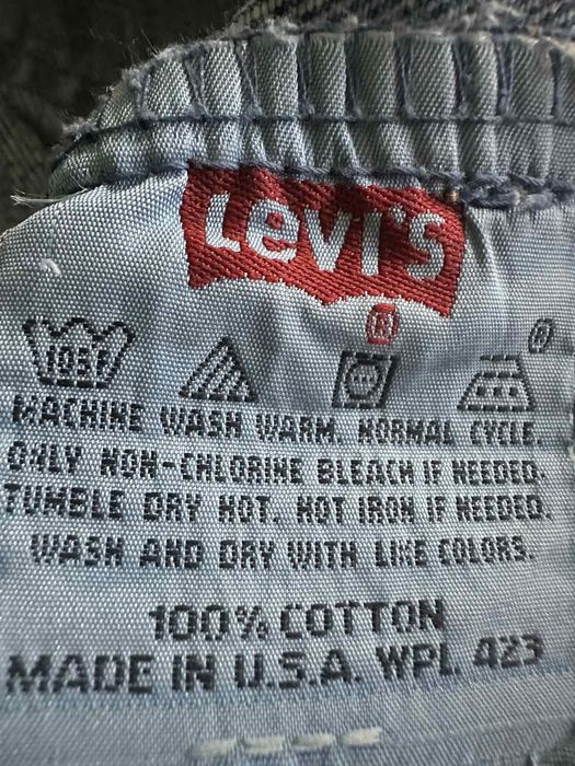 Продам нові  джинси Levi's 30/32