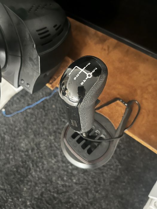 Shifter Thrustmaster TH8S + SKRS