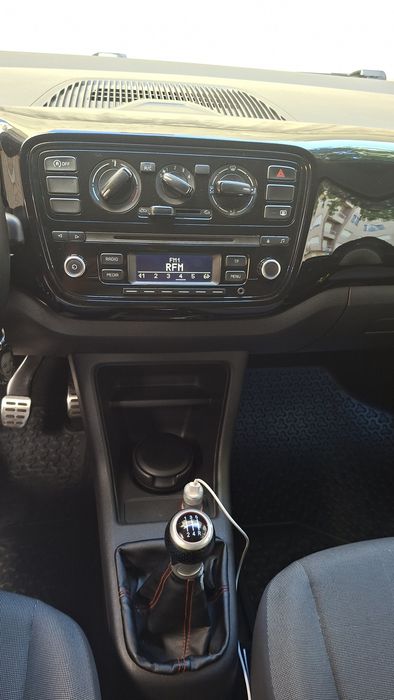Volkswagen  UP bluemotion