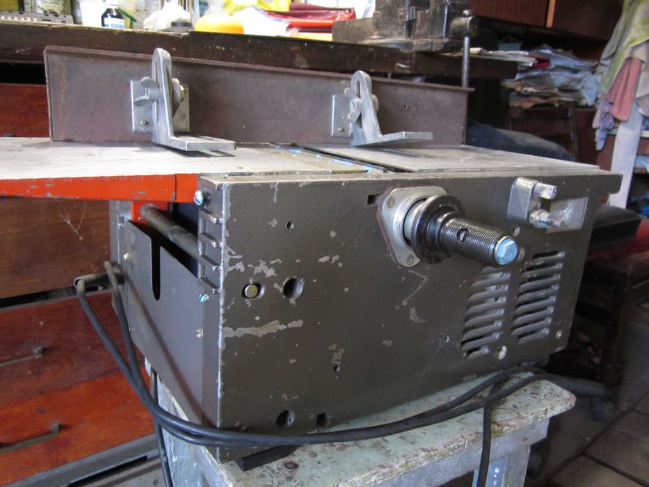 машина деревообрабатывающая бобер-1(самовывоз)