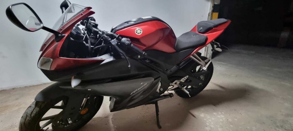 Yamaha yzf 125r 2019