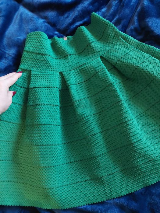 Спідниця крутезна, нова