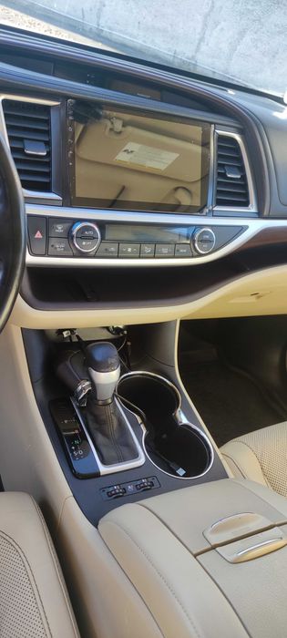 Toyota Highlander Limited 2016 hybrid