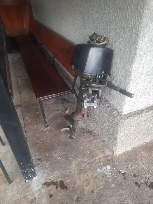 Продам лодочный мотор в хорошем состояний