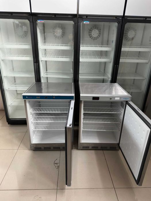 Chłodziarka lodówka Stalgast 85 cm pod blat 130 l pod blatowa