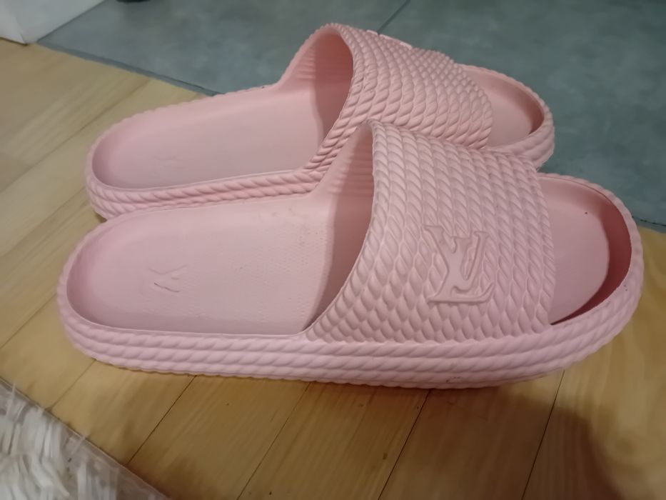 Klapki damskie nowe Louis Vuitton