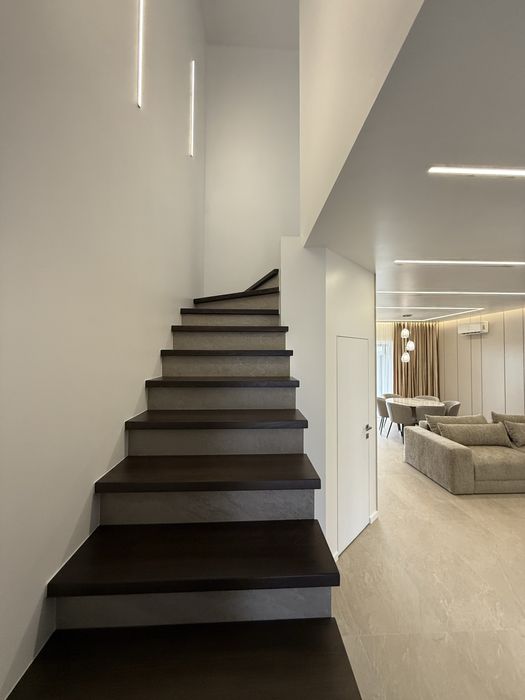 Продається Новий 4-х кімнатний Таунхаус. 123 м.кв.