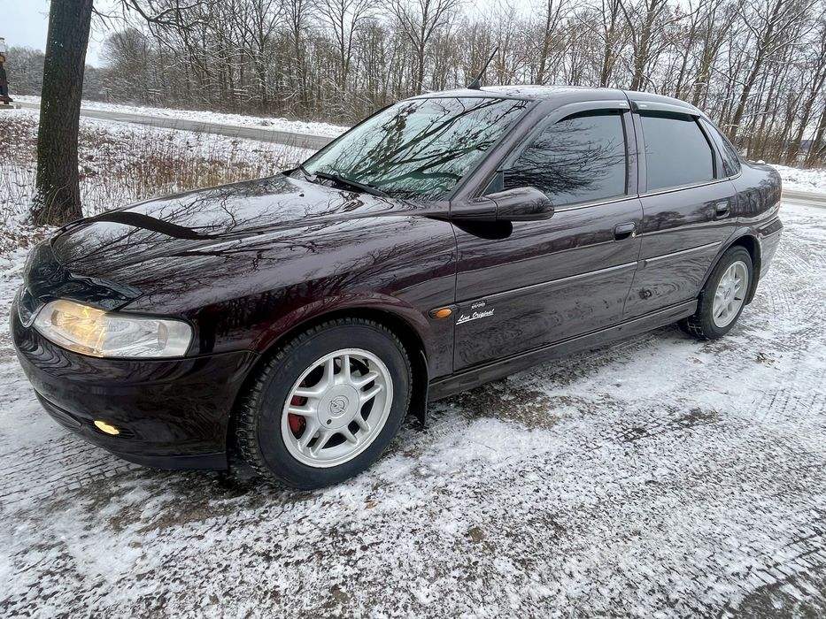 Продам Opel Vectra 1.6 16v