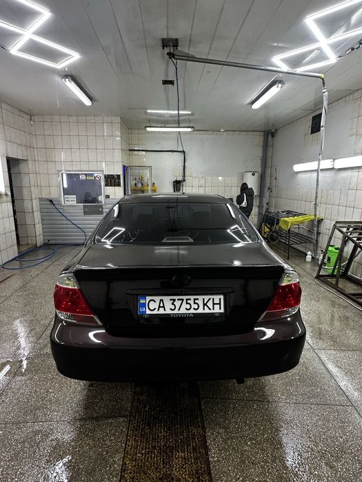 Продам Тойоту Камрі 30