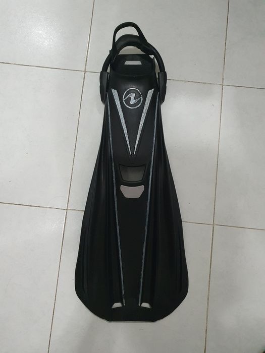 Barbatanas de Mergulho Aqualung Storm Tamanho M - Cor Preta