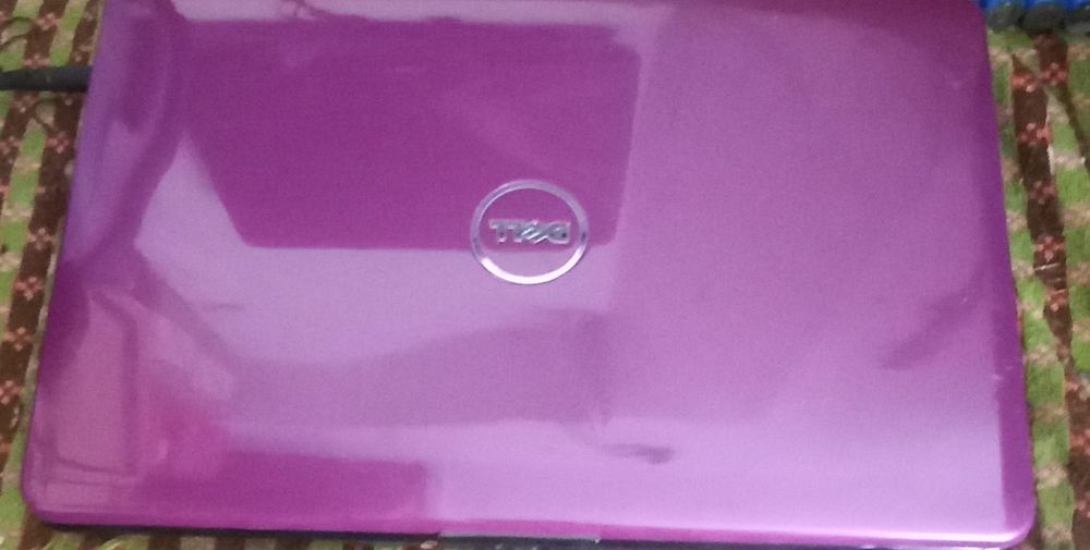 Laptop dell inspiron  1545