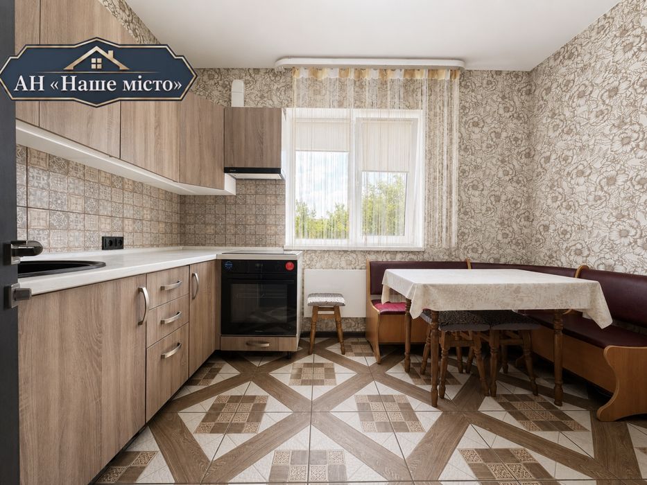 Продаж 1-квартири в Клубному Будинку по вул. Маяковського