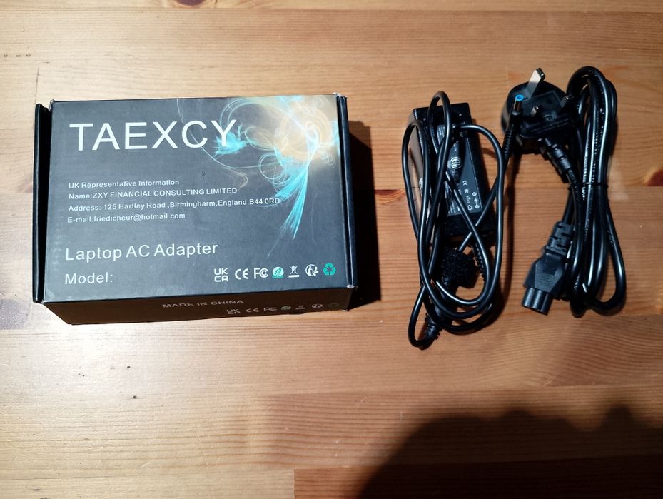 Zasilacz do laptopa taexcy
