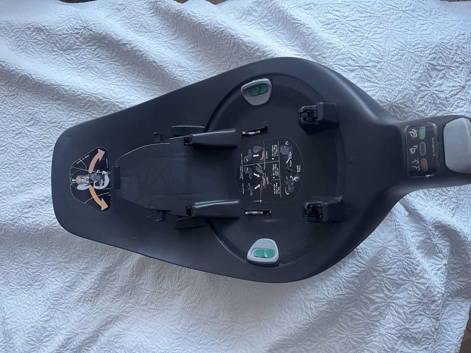 Cybex Sirona Z2 i-Size Deep Black + baza Z2 (ISOFIX) – fotelik 0–18 kg