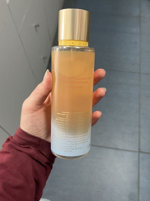 Оригінальний міст для тіла Victoria’s Secret