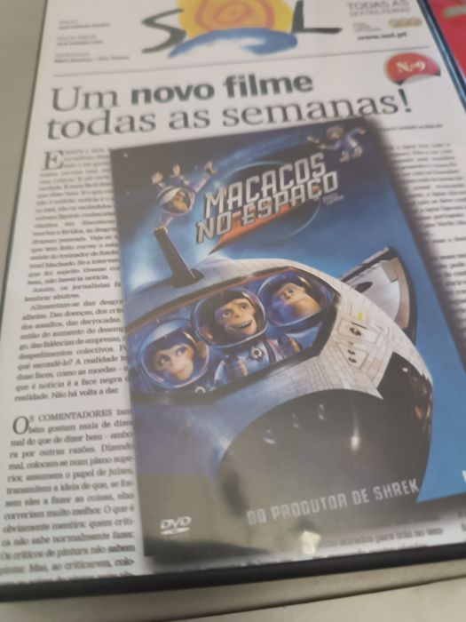 Boa tarde vendo  um DVD com filmes para v crianças e 3 para adultos