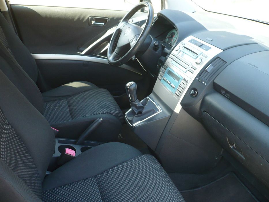 Toyota Corolla Verso 2,2 diesel,7-miejsc,sprowadzony,D-4D