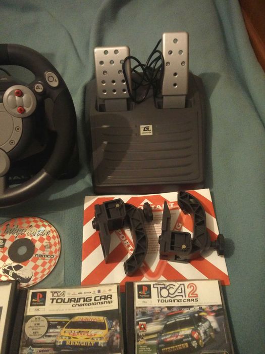 Volante em Caixa e 9 Jogos Corridas PS1 Playstation 1