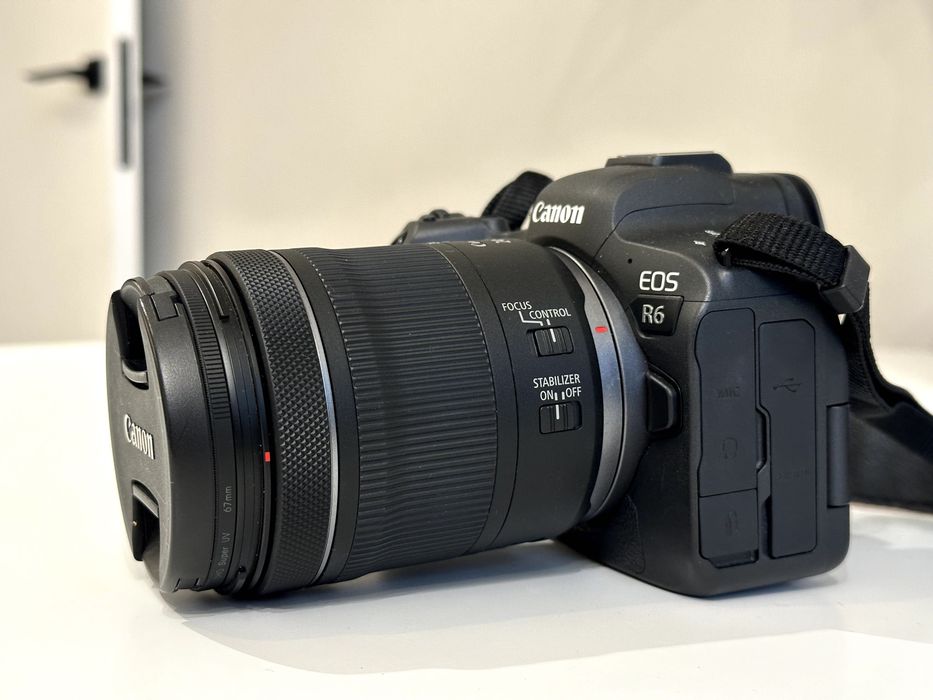 Canon RF 24-105mm f/4-7.1 IS STM lens