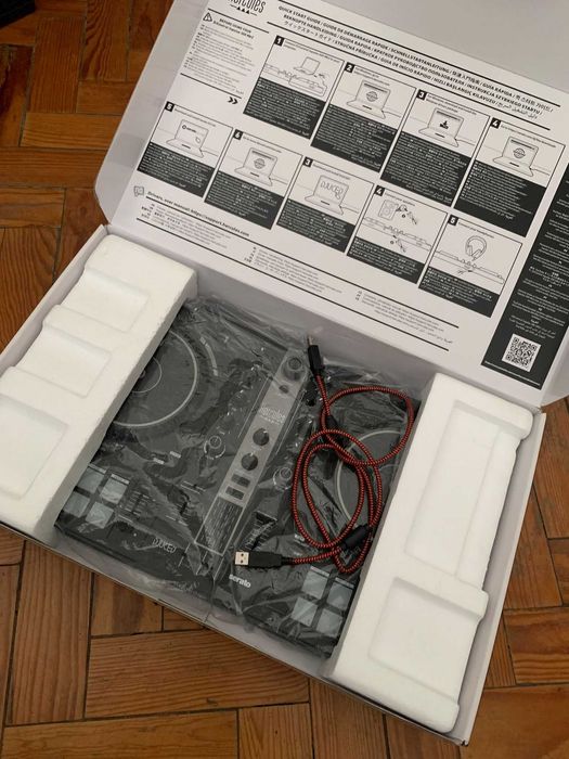 Hercules DJControl Inpulse 300 MK2