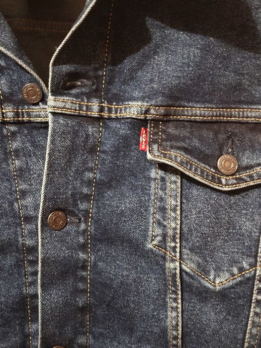 Катоновый пиджак Levis.