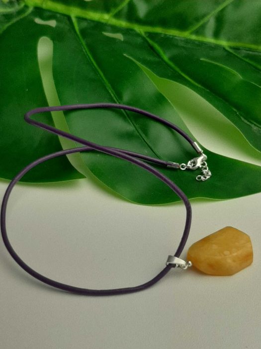 naszyjnik choker z bursztynem