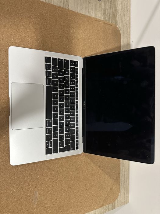 Macbook Air Retina 2019