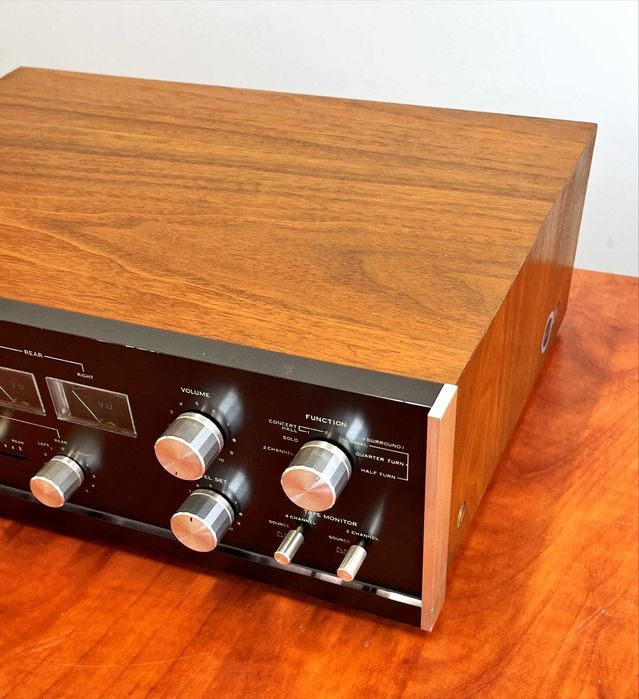 SANSUI QS-1 Quadeophonoc syntesizer