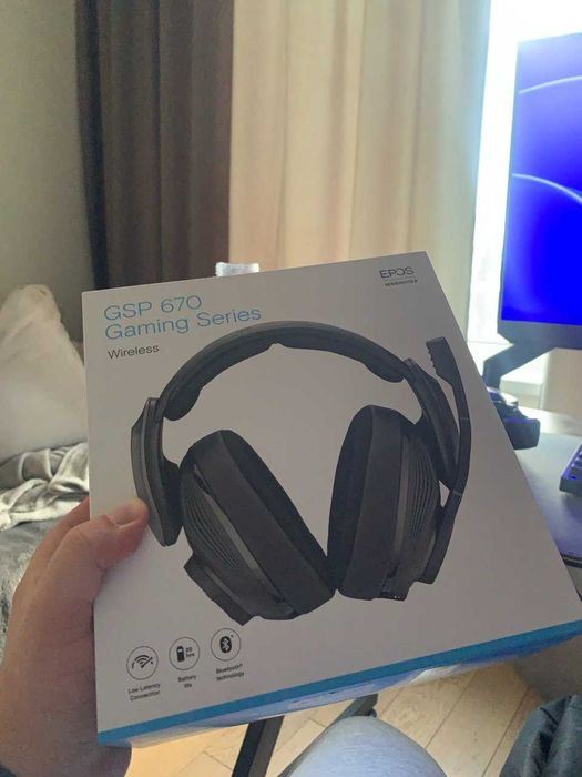 Bluetooth навушники Sennheiser gsp 670