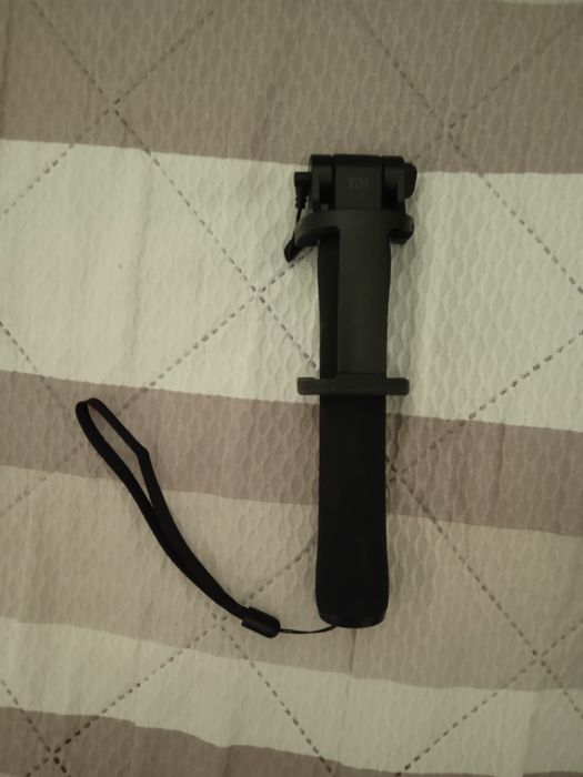 Оригинальная селфи палка Xiaomi Selfie Stick.