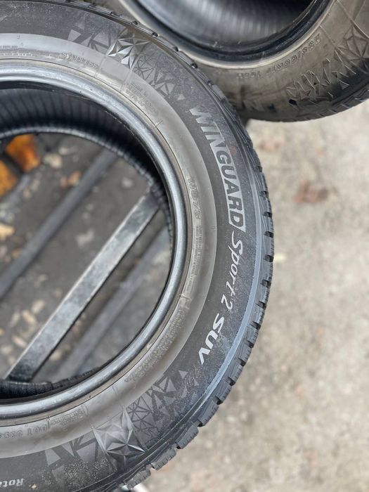 Б/у шини 235/65 r17 Nexen 22 рік