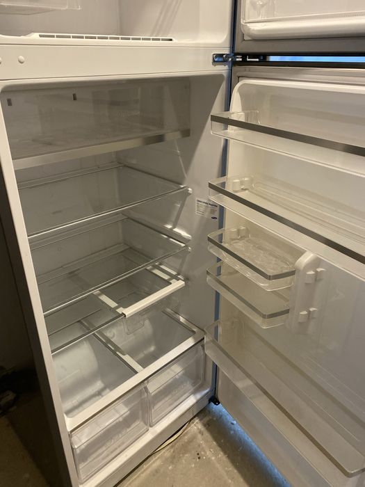 Срочно!!!Холодильник Самсунг смарт в чудовому стані