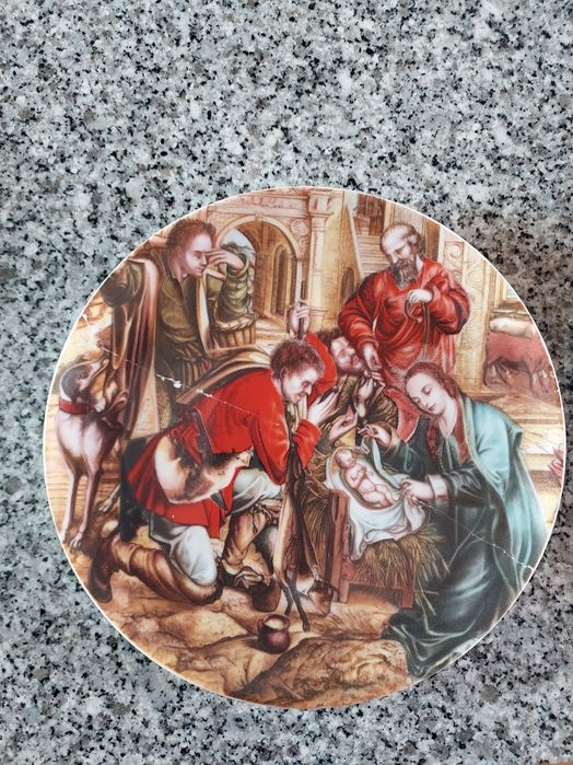 pratos de Natal (Vista Alegre e SPAL) vendidos em conjunto ou separado