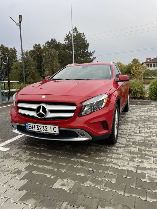 Мерседес GLA 250