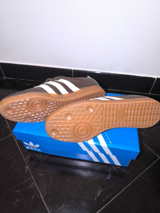 Tênis adidas samba