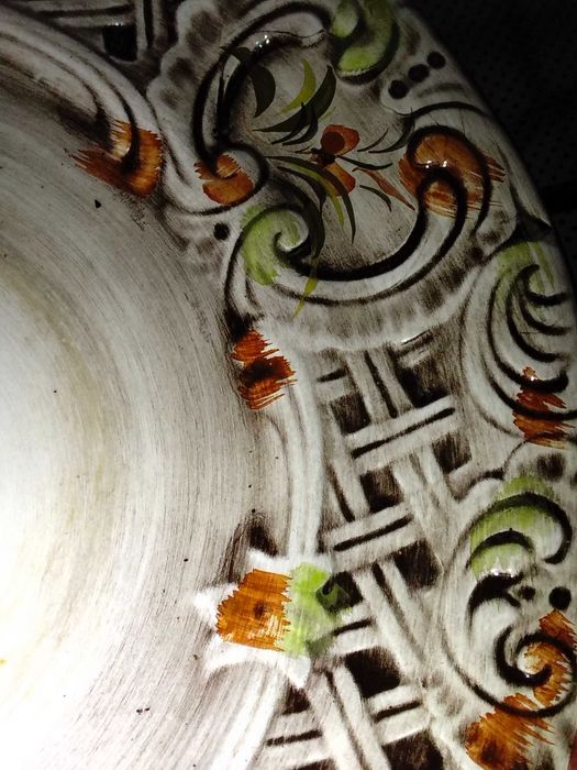 Pratos de cerâmica estilo Capodimonte. Antigo