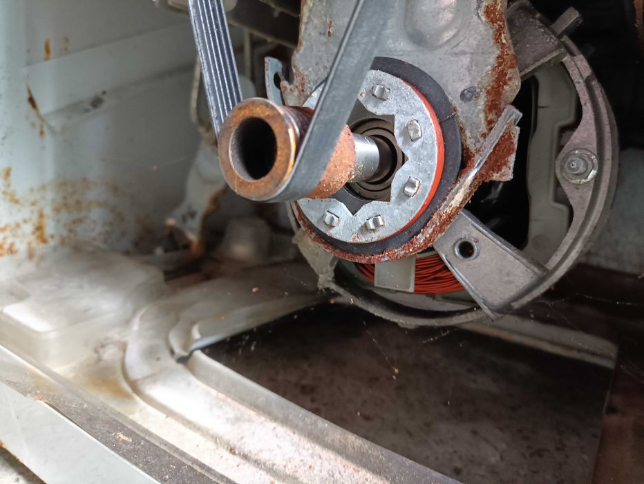 Пральна машина Siemens WP12T542 01  запчастини