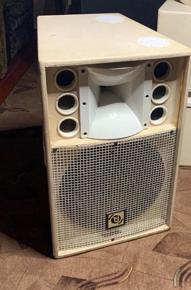 Продам колонки EVM